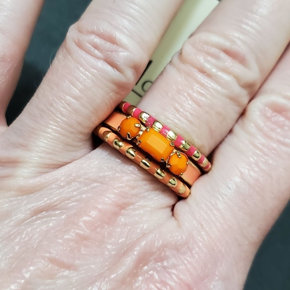 Stackable pink and orange-ish peach ring set Size 6